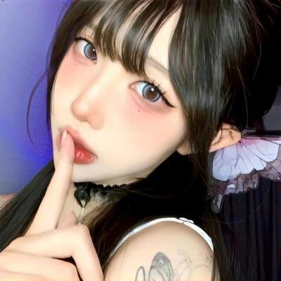 农村里飞出金凤凰